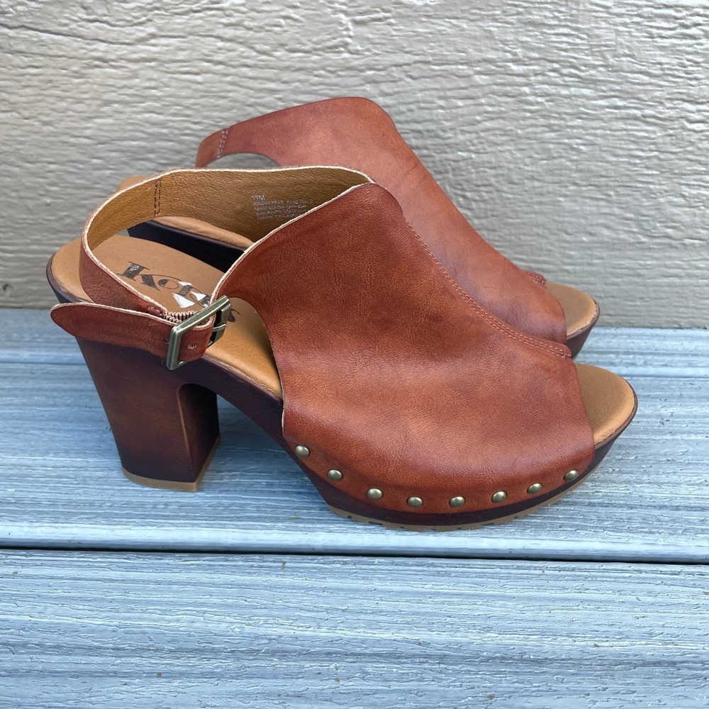 Korks Arden Women's Sz 11M Vegan Leather Sandals Brown Chunky 4" Heel Buckle